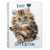 青い目をしたふわふわしたかわいい子猫 ノートブック (正面)