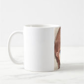 青い目をしたアニメの茶色い髪の女の子は驚いた コーヒーマグカップ (左)