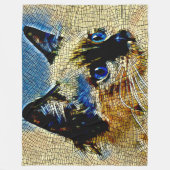 青い目をしたシャム猫のモザイクタイル フリースブランケット (正面)