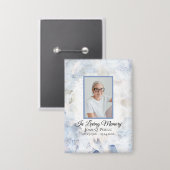 青い着色カーネーション水彩葬儀メモリアル 缶バッジ (正面/裏面)