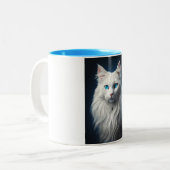 青い瞳の白い猫のマグカップ ツートーンマグカップ (正面左)
