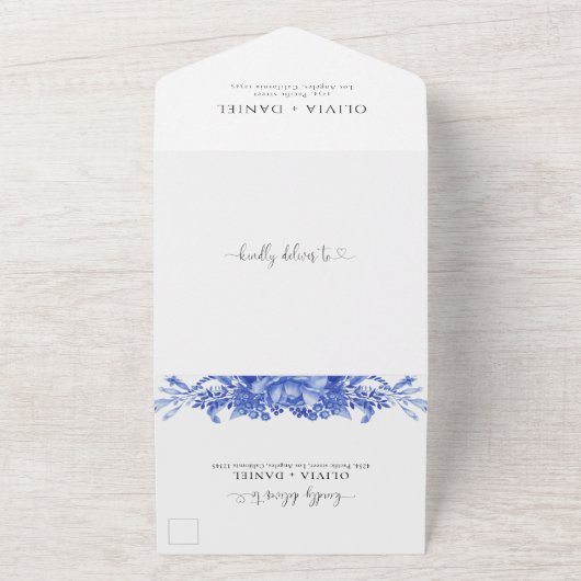 青い磁器のフローラすべてを1つの結婚式の招待 オールインワン招待状 (外側)