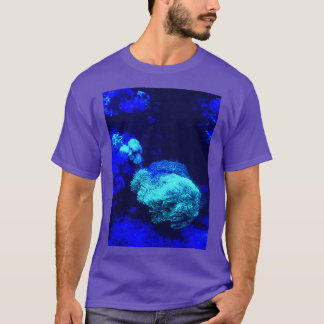 青い穏やかな海サンゴ Tシャツ