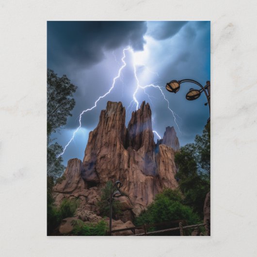 青い空の下で雷が山に出会う。 ポストカード (正面)