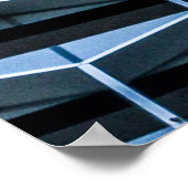 青い空の下のグ澄んレイ建物 ポスター (角)