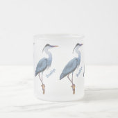 青い素晴らしヘロン漫画イラストレーション フロストグラスマグカップ (中央)