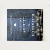 青い素朴木の文字列ライトフォトブース背景 タペストリー (正面(横))