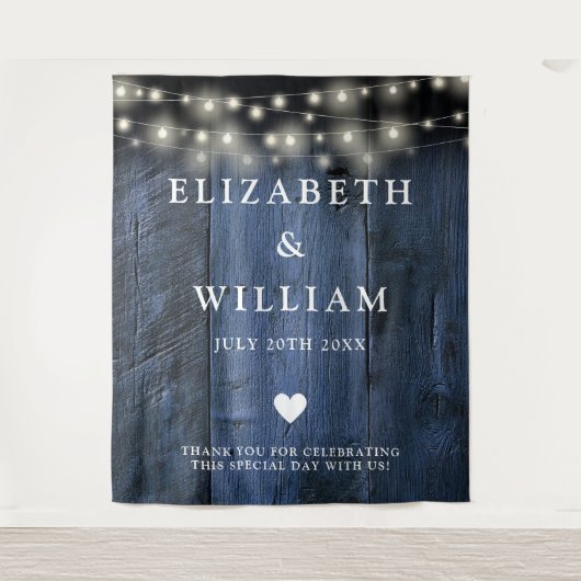 青い素朴木の文字列ライトフォトブース背景 タペストリー (正面)