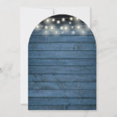 青い素朴木製ストリングライトリタイアメントパーティー 招待状 (裏面)