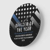 青い細線の旗の警察官 ラージ壁時計 (傾斜)