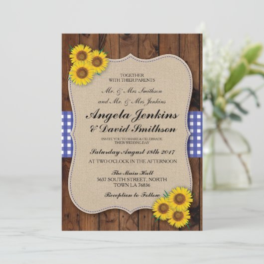 青い結婚式の素朴なバーラップの木製の花の納屋の招待 招待状 (スタンド正面)