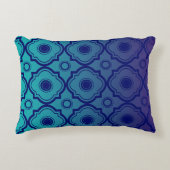 青い緑のグラデーション幾何クローバー アクセントクッション (正面)