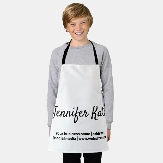 青い緑のグリッターの水色で名前のロゴを追加 エプロン (着用した状態)