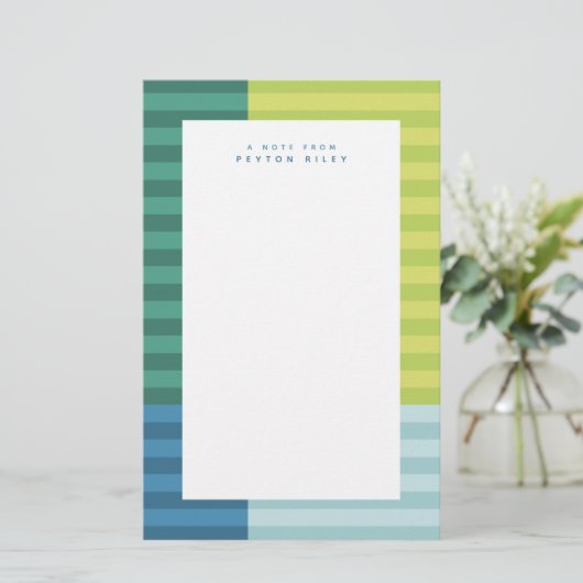 青い緑のストライプおもしろいカラフルフレパーソナライズされたーム 便箋 (スタンド正面)