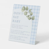 青い緑の少年の赤ちゃんシャワー言わないベビーゲーム 台座サイン (正面)