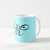 青い緑の水色モノグラム文字パステルを追加 コーヒーマグカップ (正面右)