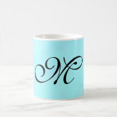 青い緑の水色モノグラム文字パステルを追加 コーヒーマグカップ (中央)