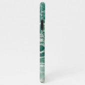 青い緑の海 iPhoneケース (右側)