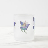 青い翼のピクセル フロストグラスマグカップ (中央)