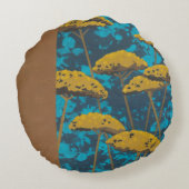 青い背景が付いている金Yarrowの庭 ラウンドクッション (裏面)