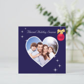 青い背景にカスタム写真を飾った祝福のホリデーシーズン (スタンド正面)