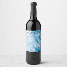 青い背景にクリスマスの雪