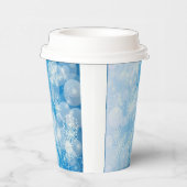 青い背景にクリスマスの雪 紙コップ (右)