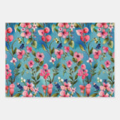青い背景にピンクの野の花 ラッピングペーパーシート (正面)