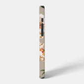 青い背景に全面ブラウンの花柄 iPhoneケース (左側面)