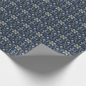 青い背景に北欧の白と金ゴールドの花 ラッピングペーパー (角)
