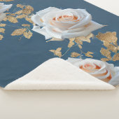 青い背景に白いバラ離れと金ゴールド シェルパブランケット (3/4)