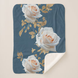 青い背景に白いバラ離れと金ゴールド シェルパブランケット