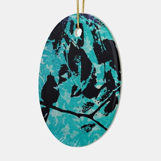 青い背景のハミングバードシルエットグランジ セラミックオーナメント (左)