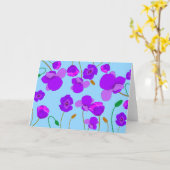 青い背景のパッ淡い色のバーポピー薄紫 カード (黄色い花)