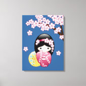 青い背景の可愛いこけし人形 - 日本の芸者 キャンバスプリント (正面)