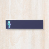 青い背景の水晶アイスシーホース サインプレート (正面)