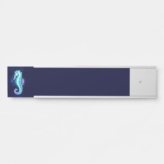 青い背景の水晶アイスシーホース サインプレート (正面)