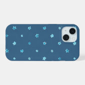 青い背景の水玉忘れな草 iPhone 15ケース (裏面横)