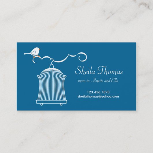 青い背景の白い鳥かごそして鳥 コーリングカード (正面)