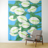 青い背景の組織に淡い色の白い睡蓮 タペストリー (インサイチュ)