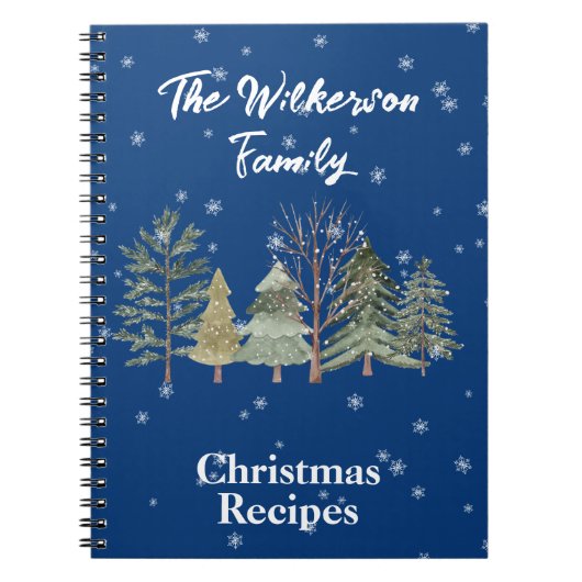 青い背景の雪の降る冬の森の水彩画の木々 ノートブック (正面)