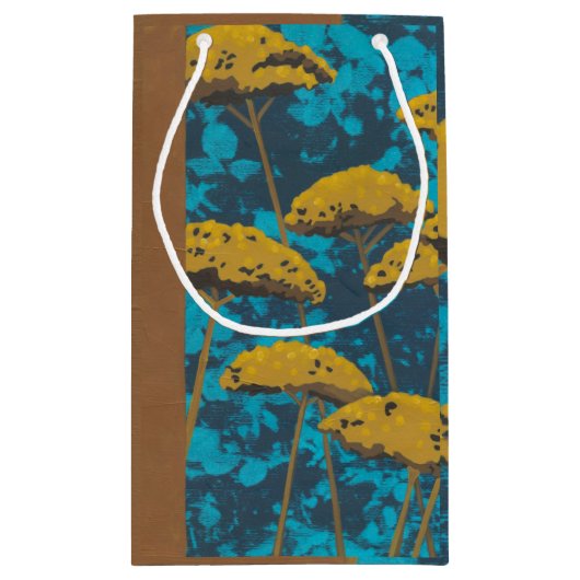 青い背景を持つゴールデンヤロー庭園 スモールペーパーバッグ (裏面)