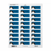 青い背景を持つ可愛いマンガペンギン ラベル (フルシート)