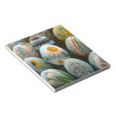 青い色彩の鮮やかイースターエッグ ノートパッド (アングル)