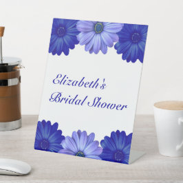 青い花のブライダルシャワー 台座サイン
