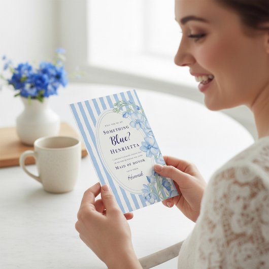 青い花の何か青いメイドオブオナー提案 招待状