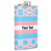 青い花の模様を持つトランスジェンダープライドフラグ フラスク (右)