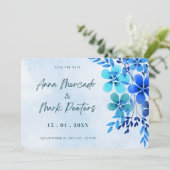 青い花の水彩画のセーブ・ザ・デートの招待状 セーブザデート (スタンド正面)