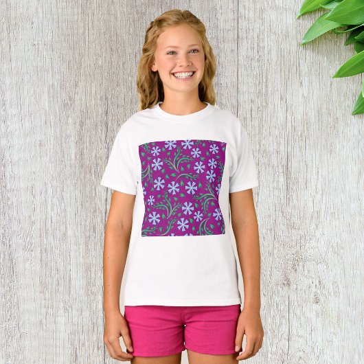 青い花の紫の花柄 Tシャツ