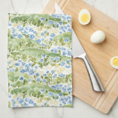 青い花の草原 キッチンタオル (四つ折り)